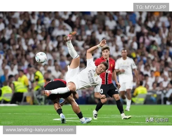 皇马姆巴佩：连续踩频率后低射，荣耀再续！