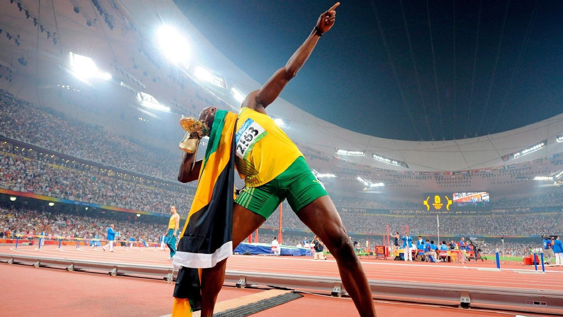 中国马拉松锦标赛银川站鸣枪 沙漠边缘跑出别样风景，宁夏银川马拉松2020